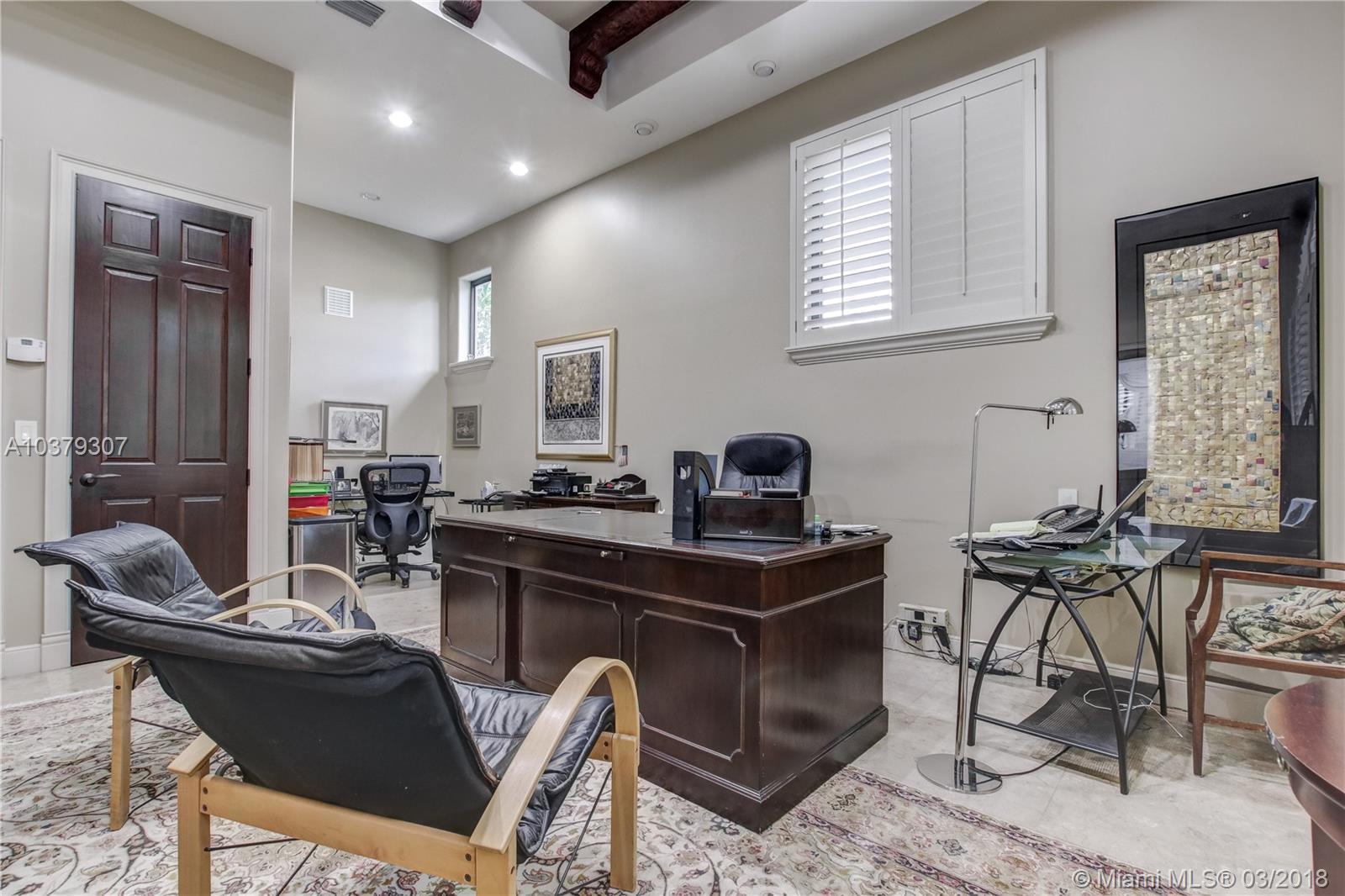 7444 Erwin Road Miami, FL 33143 - Photo 9 of 48 Gallery Image 9