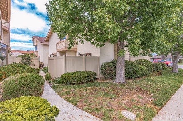 $738,000 | 249 Ogle Street, Unit B, Costa Mesa, CA 92627