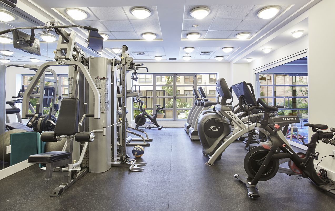 400 East 90th Street, Unit 7DD Manhattan, NY 10128 - Photo 9 of 11