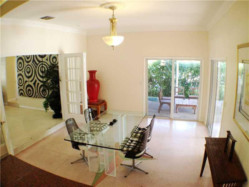 790 Southwest 21st Road Miami, FL 33129 - Photo 5 of 27