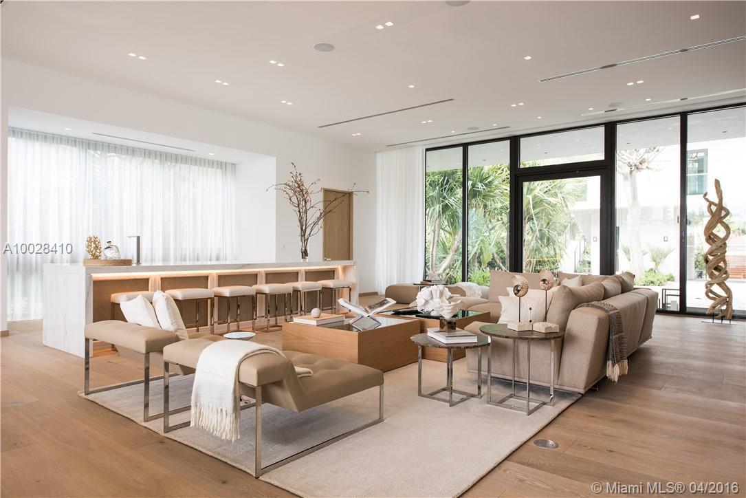 6411 Allison Road Miami Beach, FL 33141 - Photo 9 of 30