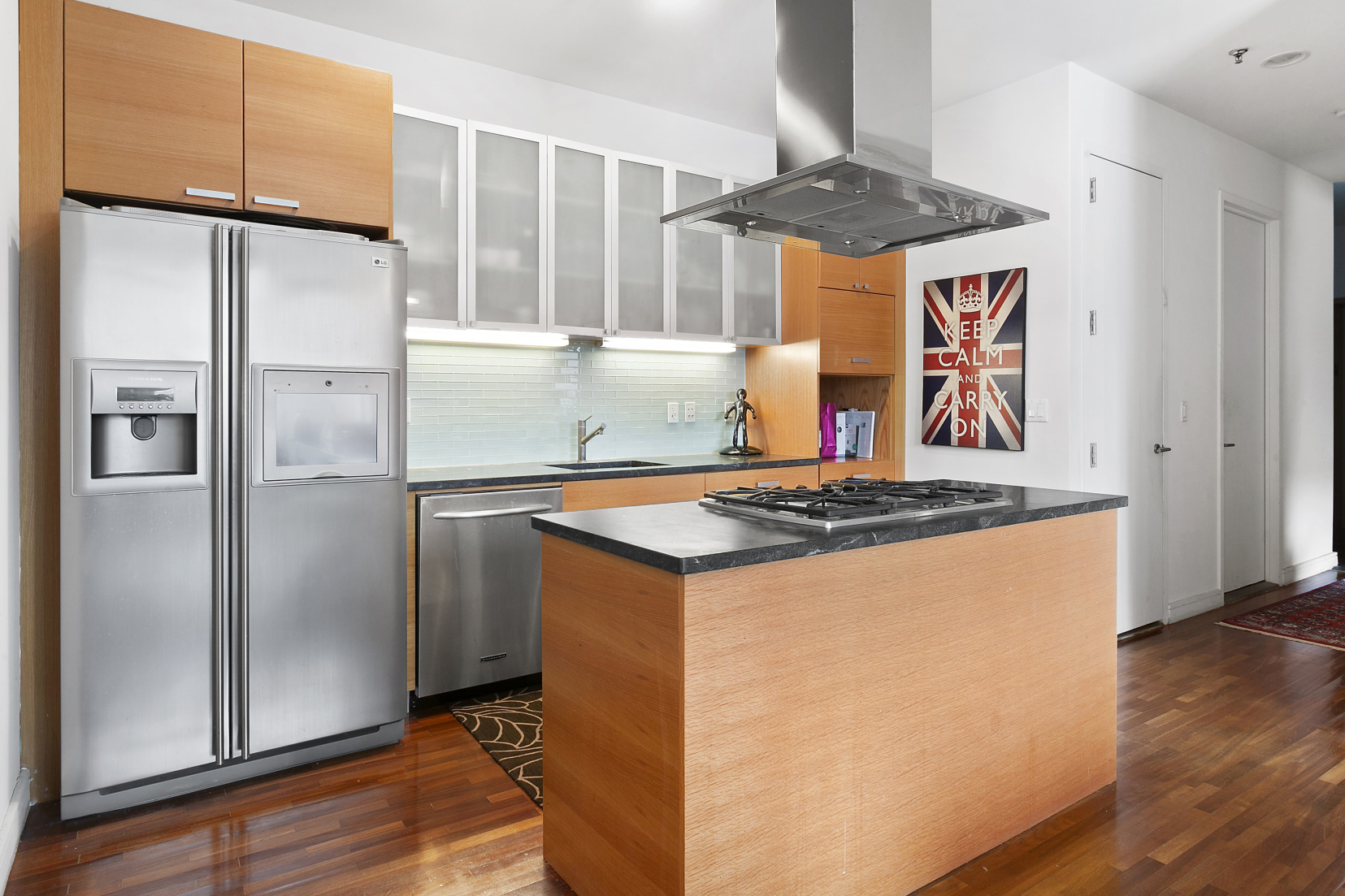 552 West 43rd Street, Unit 4A Manhattan, NY 10036 - Photo 6 of 12