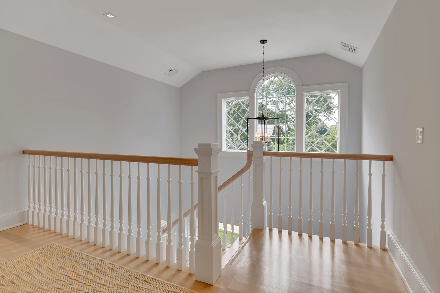 166 Maple Lane Bridgehampton, NY 11932 - Photo 15 of 20