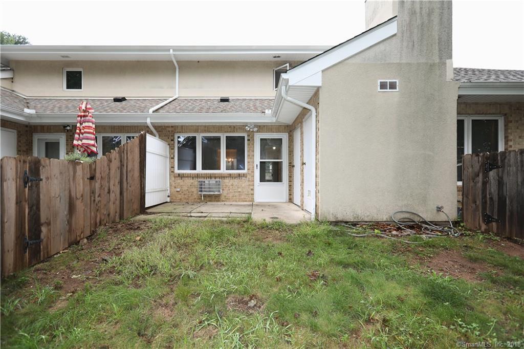 46 St James Street, Unit 15 Manchester, CT 06040 - Photo 4 of 22