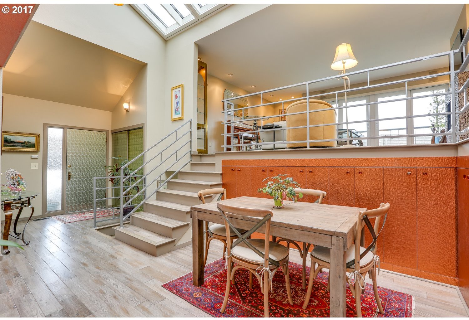 5810 Southwest Riverpoint Lane Portland, OR 97239 - Photo 7 of 32