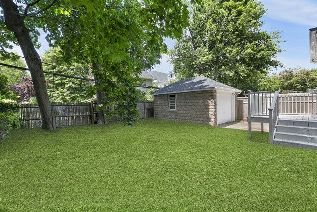 $1,915,000 | 500 East 24th Street | South Midwood