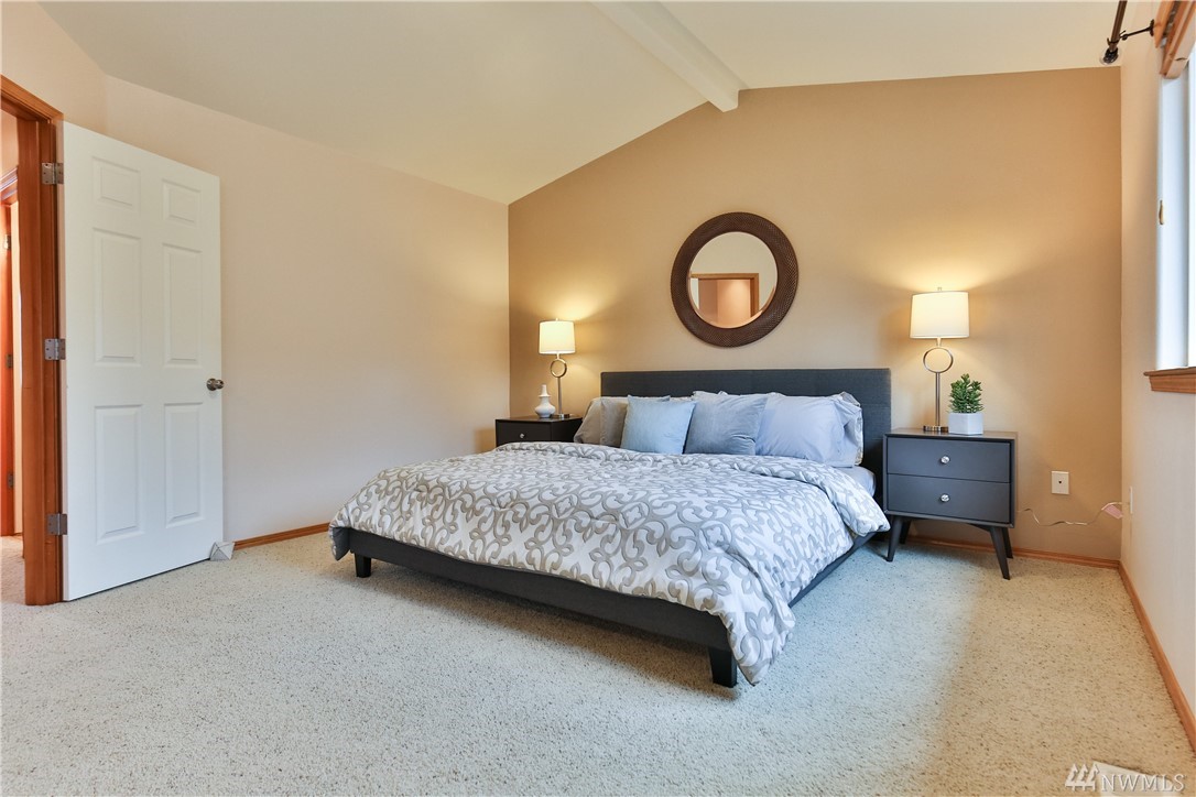 18320 8th Avenue Southeast Bothell, WA 98012 - Photo 17 of 25 Gallery Image 17