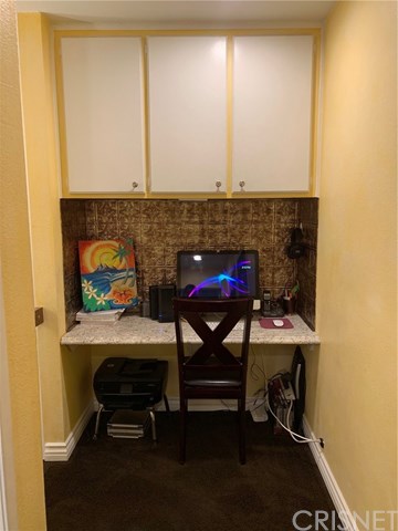 1114 Catlin Street, Unit D Simi Valley, CA 93065 - Photo 10 of 22