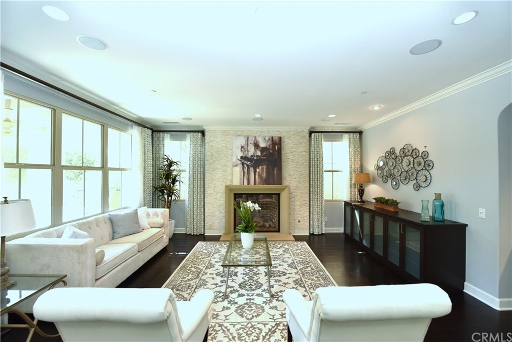 27 Statuary Irvine, CA 92620 - Photo 4 of 20