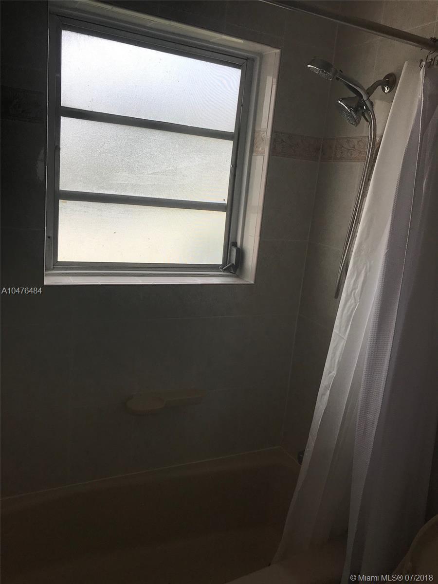 8900 Abbott Avenue Surfside, FL 33154 - Photo 9 of 41