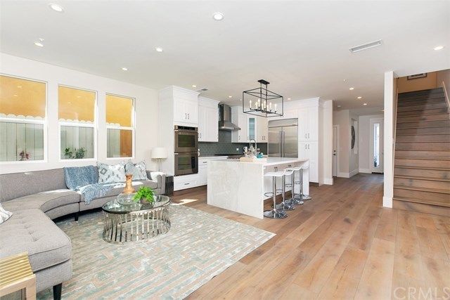 $1,489,000 | 242 Catalina Drive, Newport Beach, CA 92663