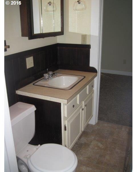 720 Southwest 5th Street Pendleton, OR 97801 - Photo 13 of 17