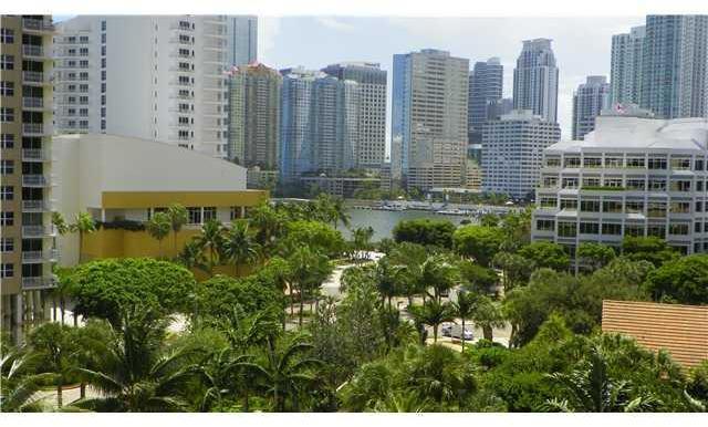 520 Brickell Key Drive, Unit 803 Miami, FL 33131 - Photo 3 of 14