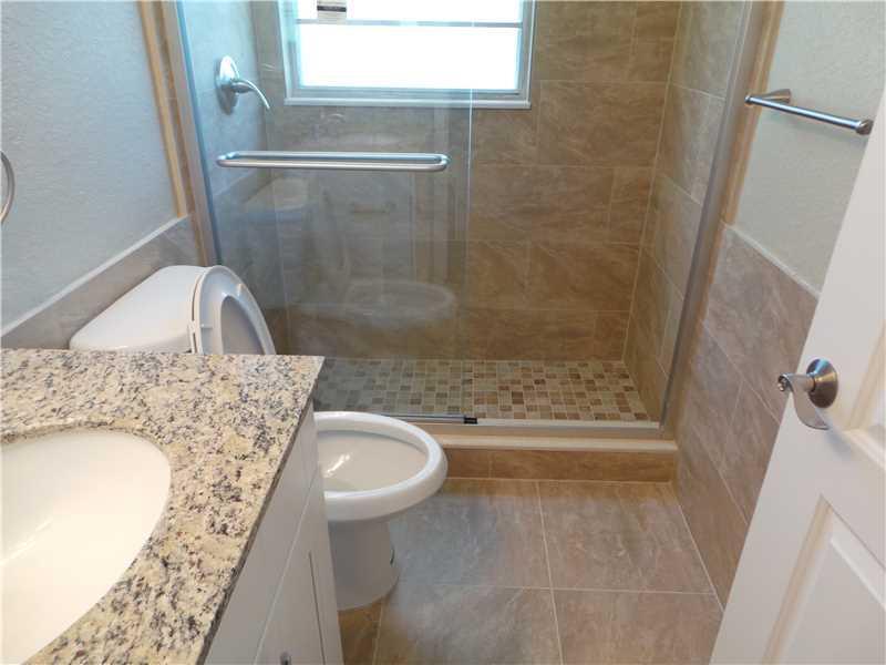 355 Mansfield I, Unit 355 Boca Raton, FL 33434 - Photo 9 of 22