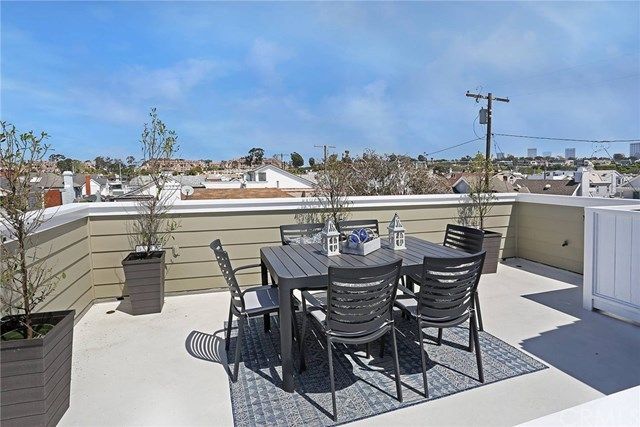 $2,995,000 | 306 Coral Avenue, Newport Beach, CA 92662