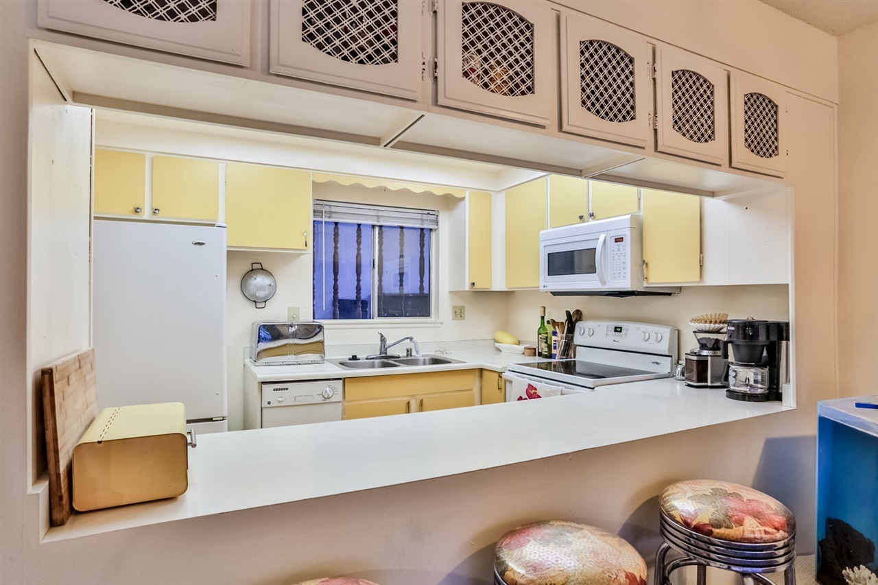 12238 Rancho Bernardo Road, Unit B San Diego, CA 92128 - Photo 5 of 12