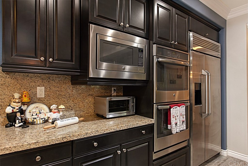 41275 St Croix Temecula, CA 92591 - Photo 16 of 44