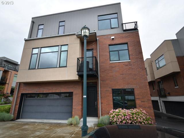 1638 Northwest Riverscape Street Portland, OR 97209 - Photo 1 of 16 Gallery Image 1