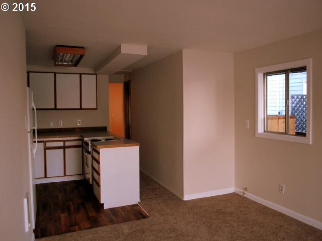 14990 Northwest Mill Road, Unit C Portland, OR 97231 - Photo 6 of 16