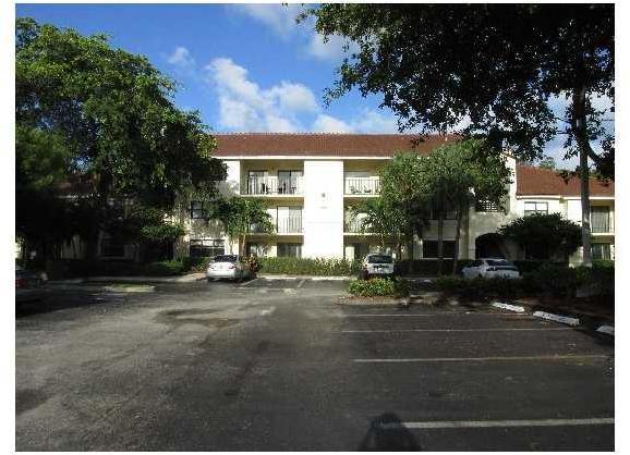 610 South Park Road, Unit 161 Hollywood, FL 33021 - Photo 2 of 14