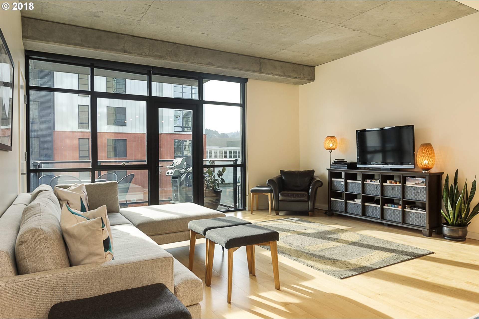1830 Northwest Riverscape Street, Unit 305 Portland, OR 97209 - Photo 11 of 25 Gallery Image 11