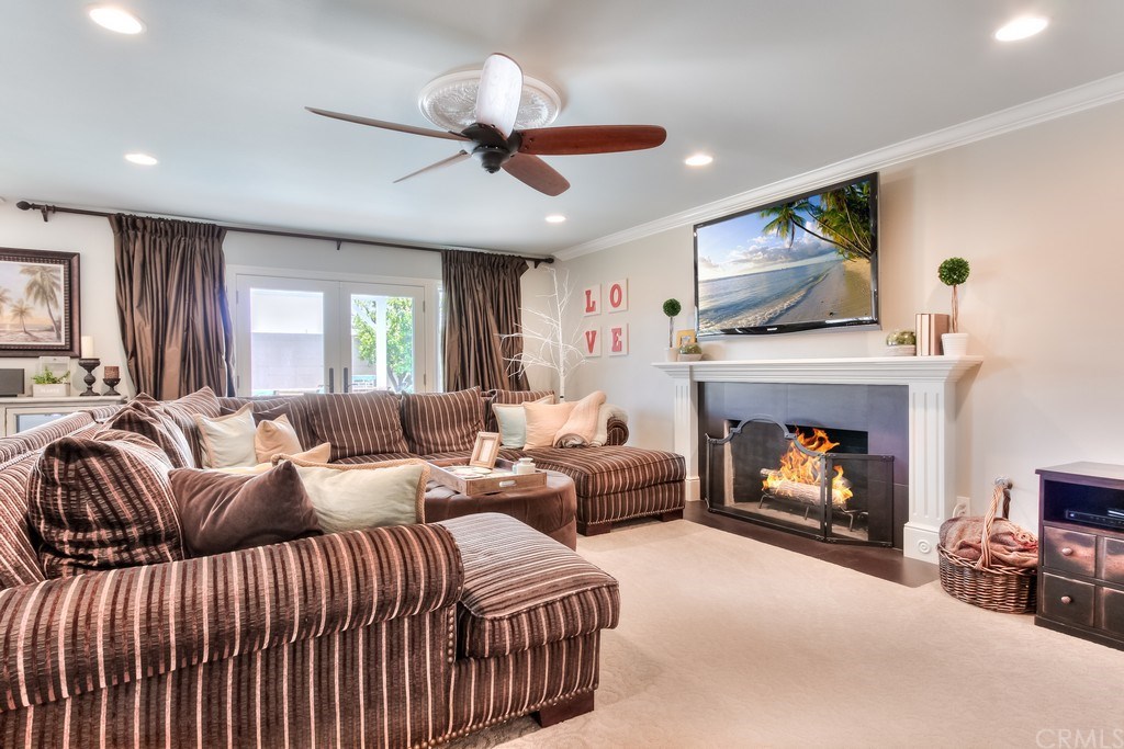 18992 Castlegate Lane North Tustin, CA 92705 - Photo 22 of 62