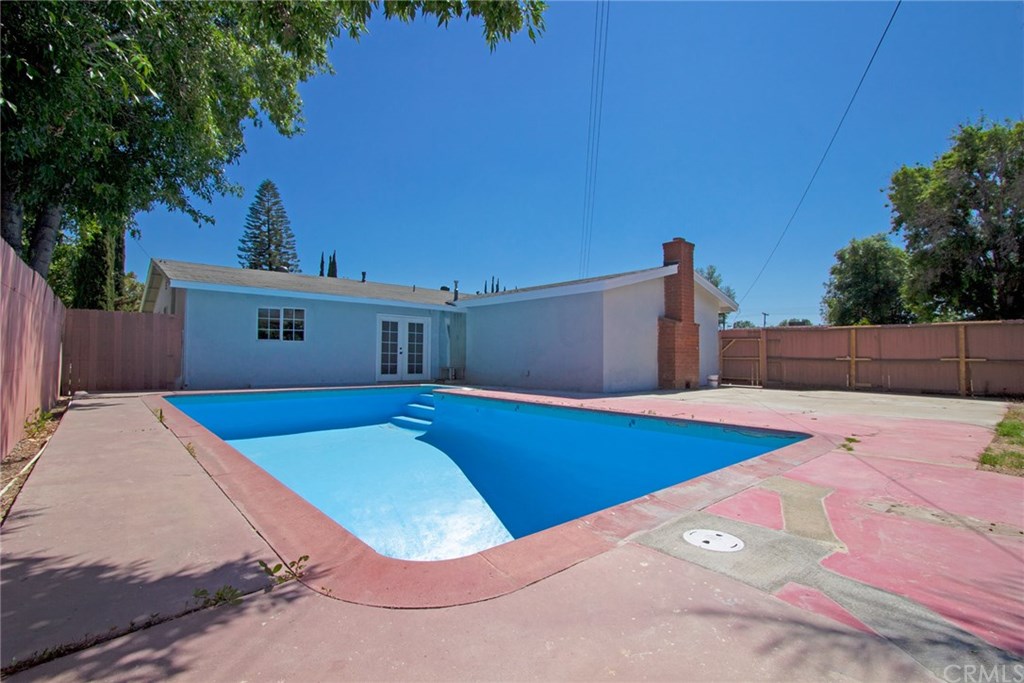 19340 Woodhill Street Rialto, CA 92376 - Photo 36 of 42