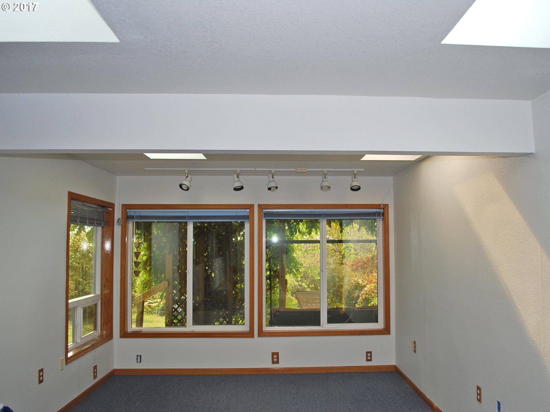16577 Foster Road Brookings, OR 97415 - Photo 27 of 27 Gallery Image 27