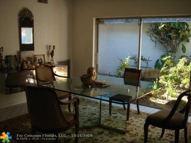 5904 Cedar Circle Tamarac, FL 33319 - Photo 4 of 11