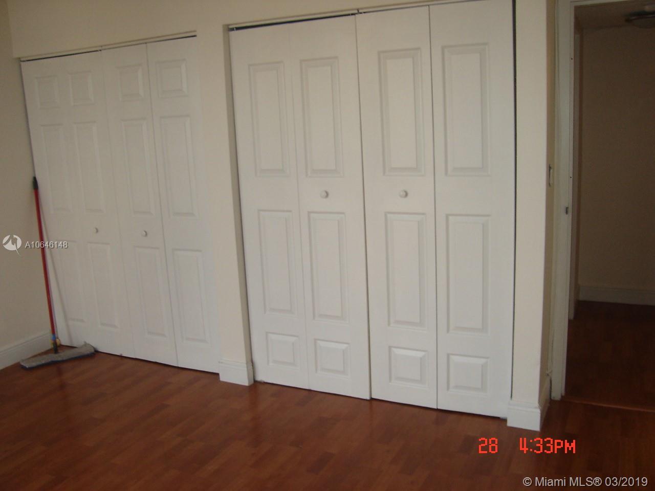 17021 North Bay Road, Unit 914 Sunny Isles Beach, FL 33160 - Photo 12 of 15