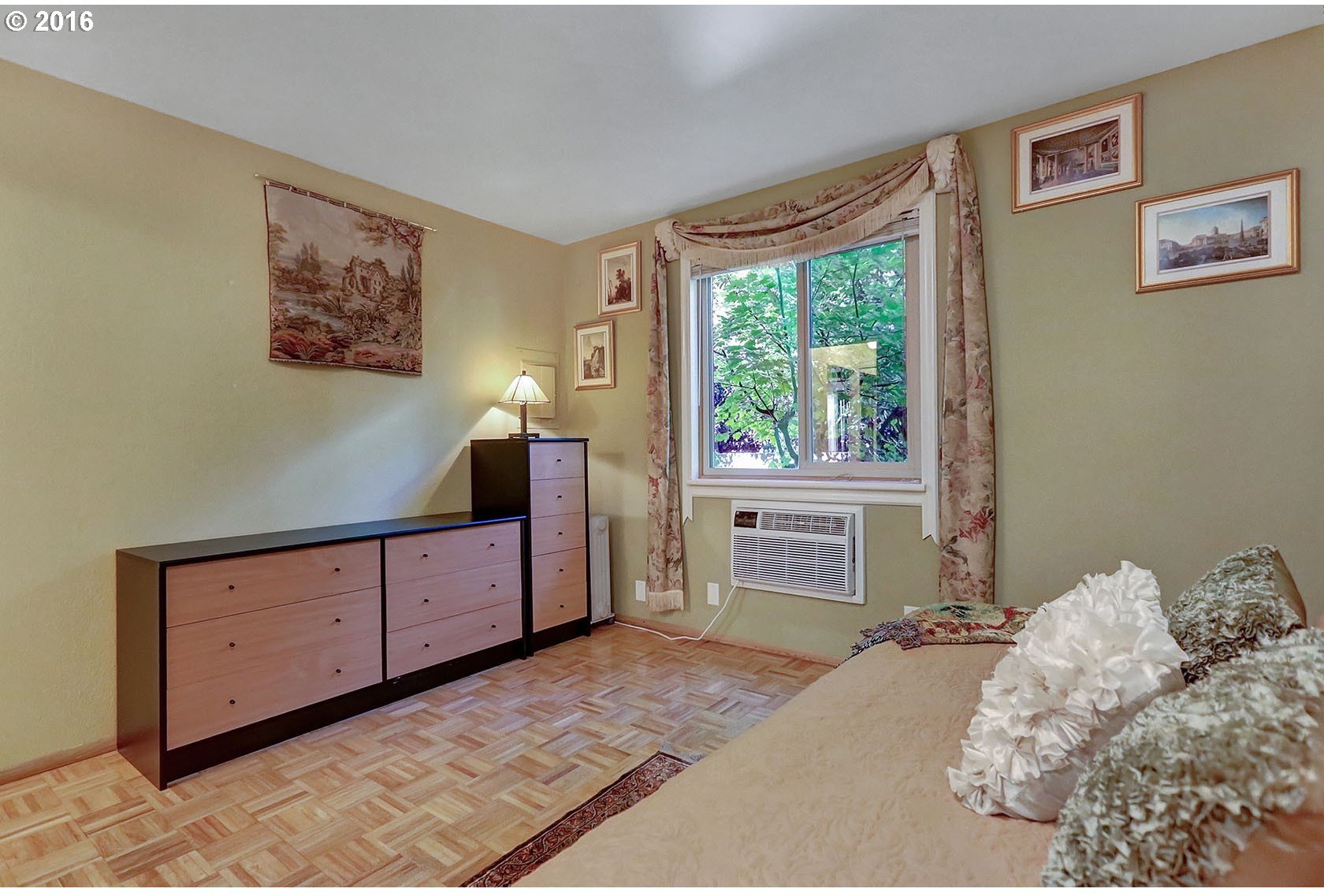 12624 Northwest Barnes Road, Unit 8 Portland, OR 97229 - Photo 5 of 12 Gallery Image 5