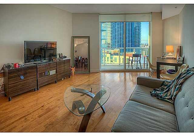 1900 North Bayshore Drive, Unit 1908 Miami, FL 33132 - Photo 4 of 12
