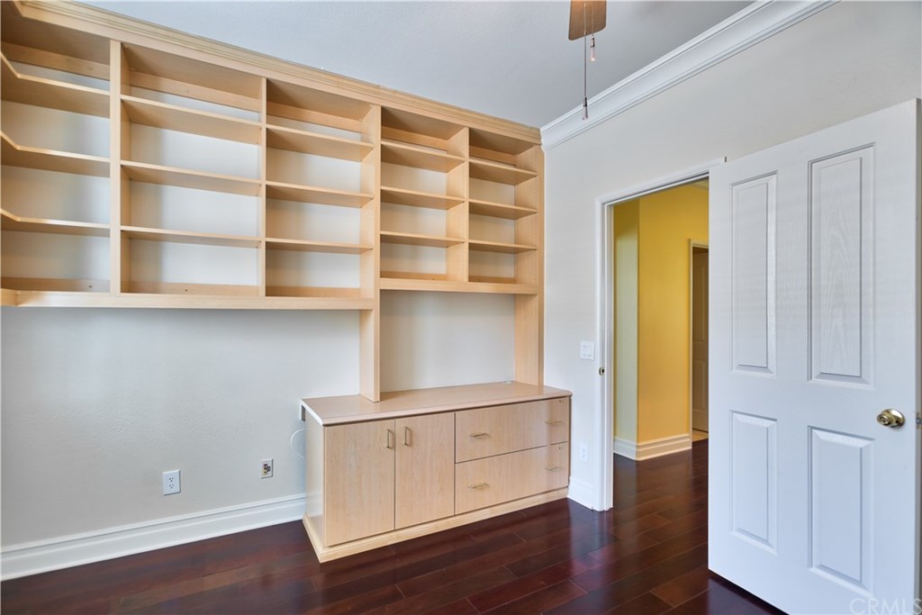 56 Mt Vernon Irvine, CA 92620 - Photo 32 of 44