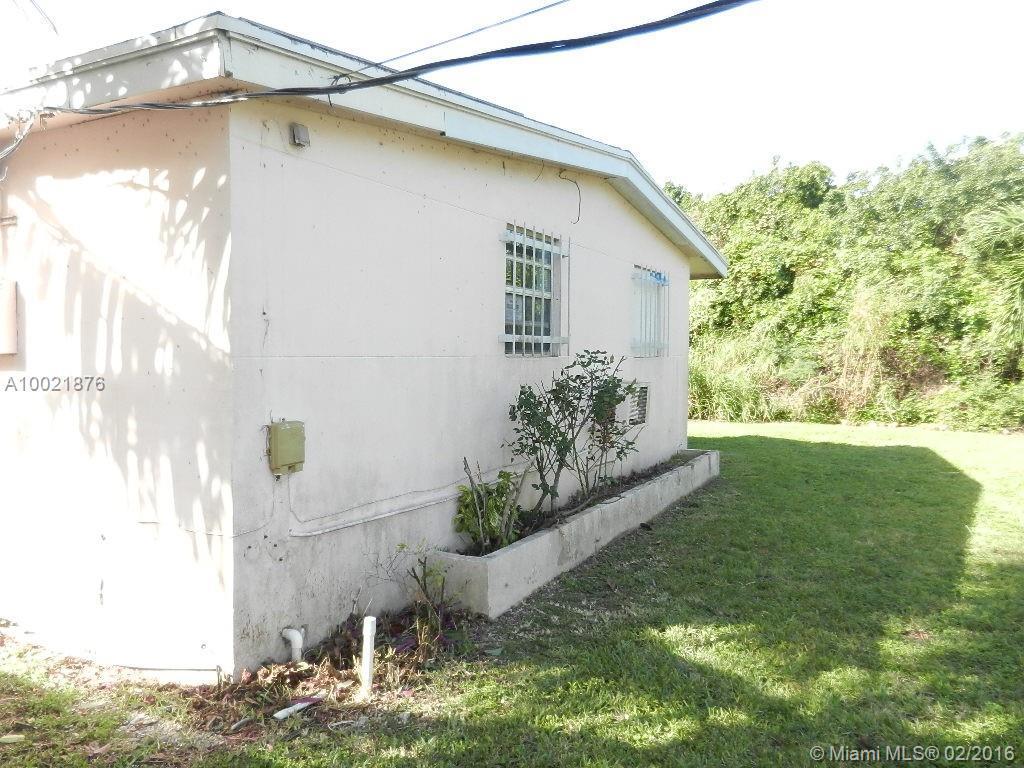 23110 Southwest 123rd Court Miami, FL 33170 - Photo 4 of 23