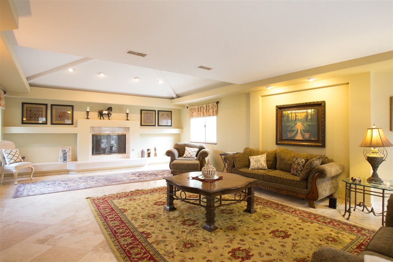 1565 Burgundy Road Encinitas, CA 92024 - Photo 13 of 25