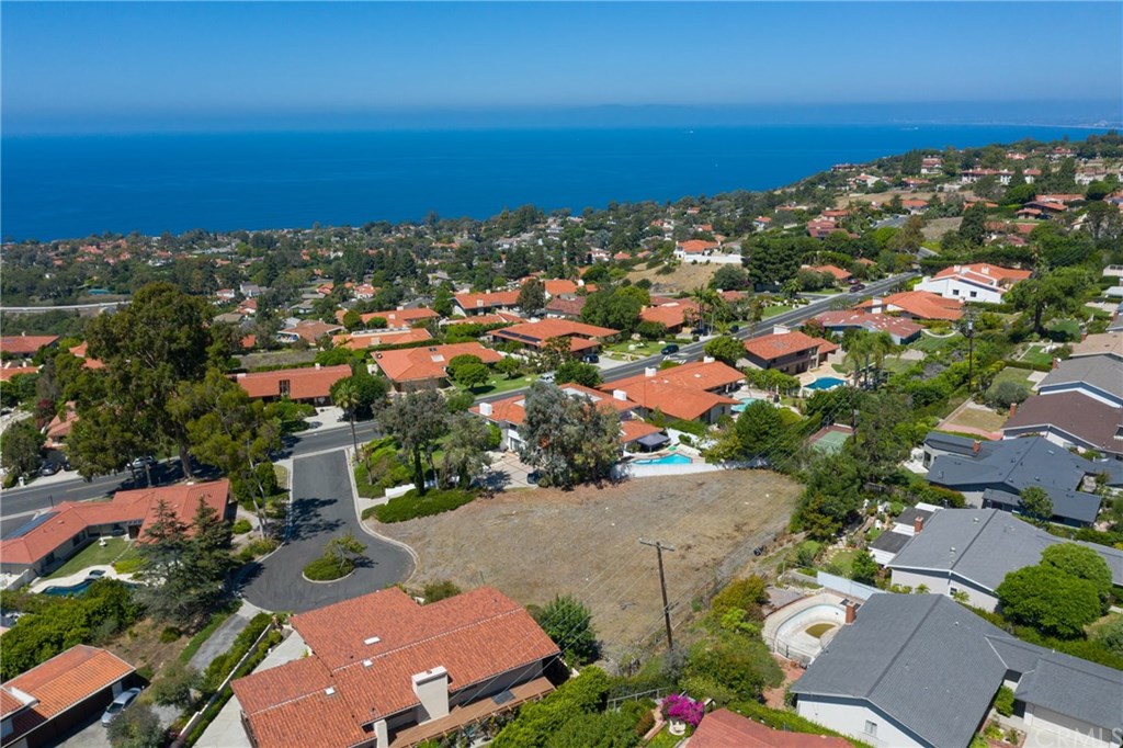 2004 Muros Place Palos Verdes Estates, CA 90274 - Photo 11 of 18