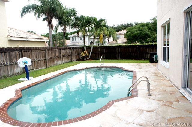 18939 Concerto Drive Boca Raton, FL 33498 - Photo 18 of 19 Gallery Image 18