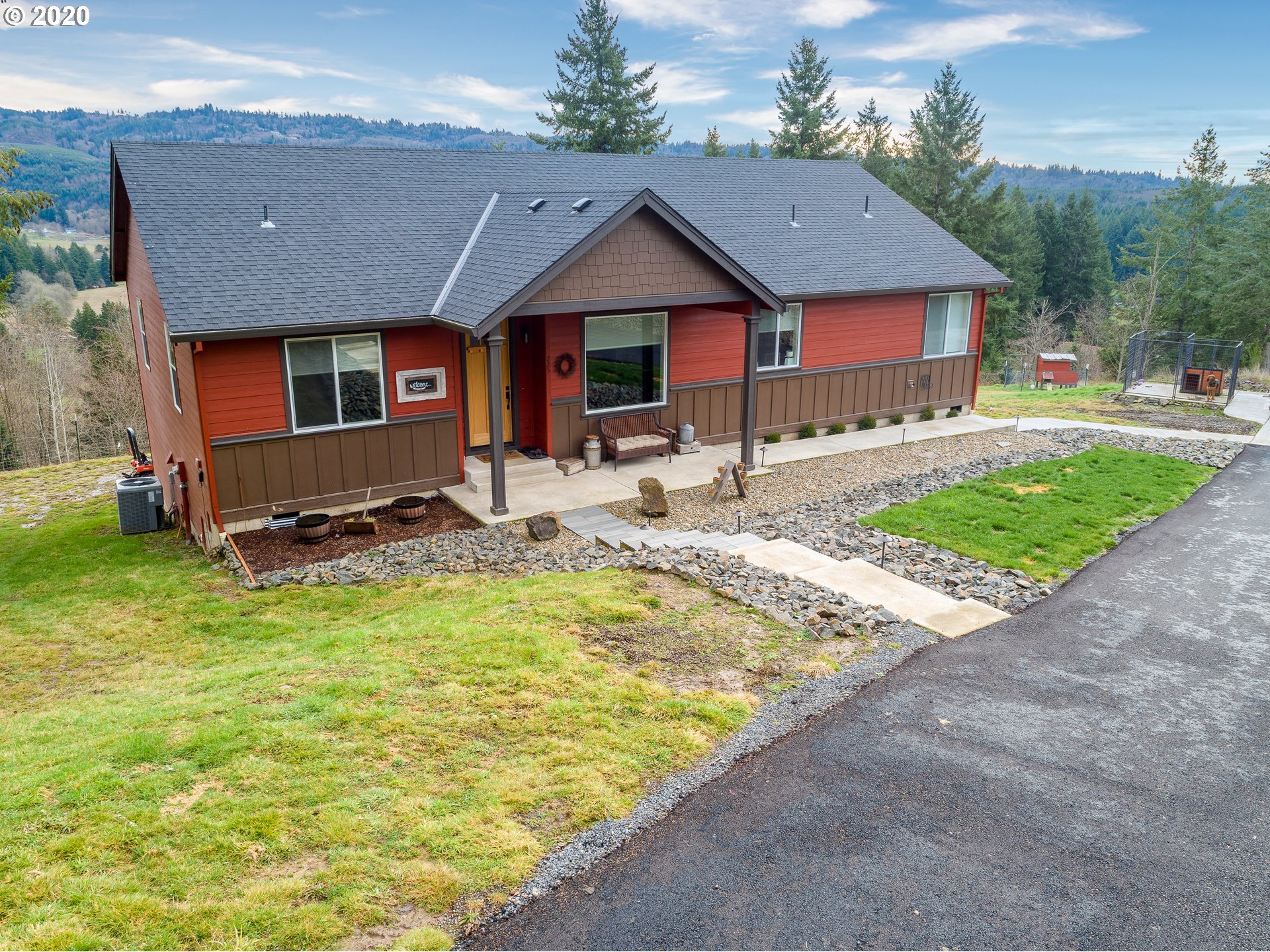 225 North Maple Hill Road Kelso, WA 98626 - Photo 2 of 32 Gallery Image 2
