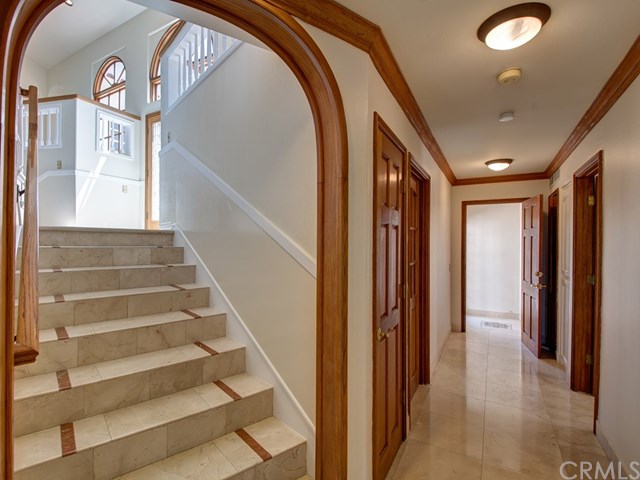 7 Sunpeak Irvine, CA 92603 - Photo 12 of 32