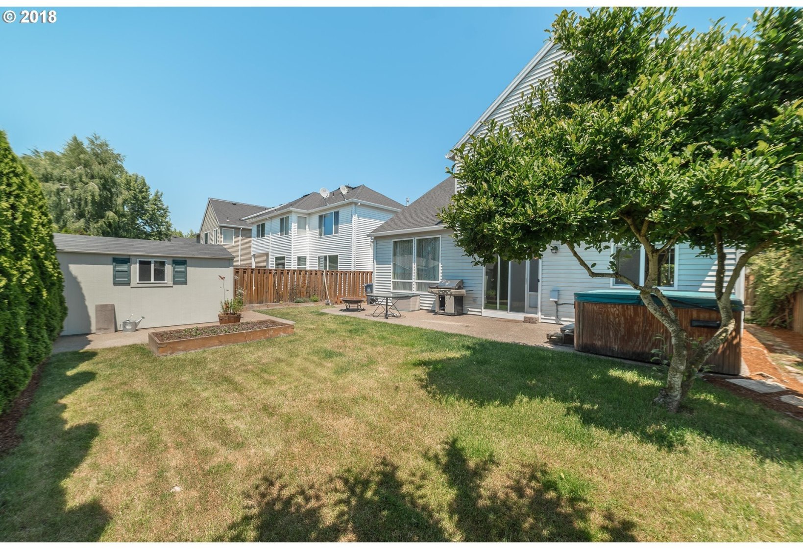 2457 Northeast 10th Avenue Hillsboro, OR 97124 - Photo 23 of 27