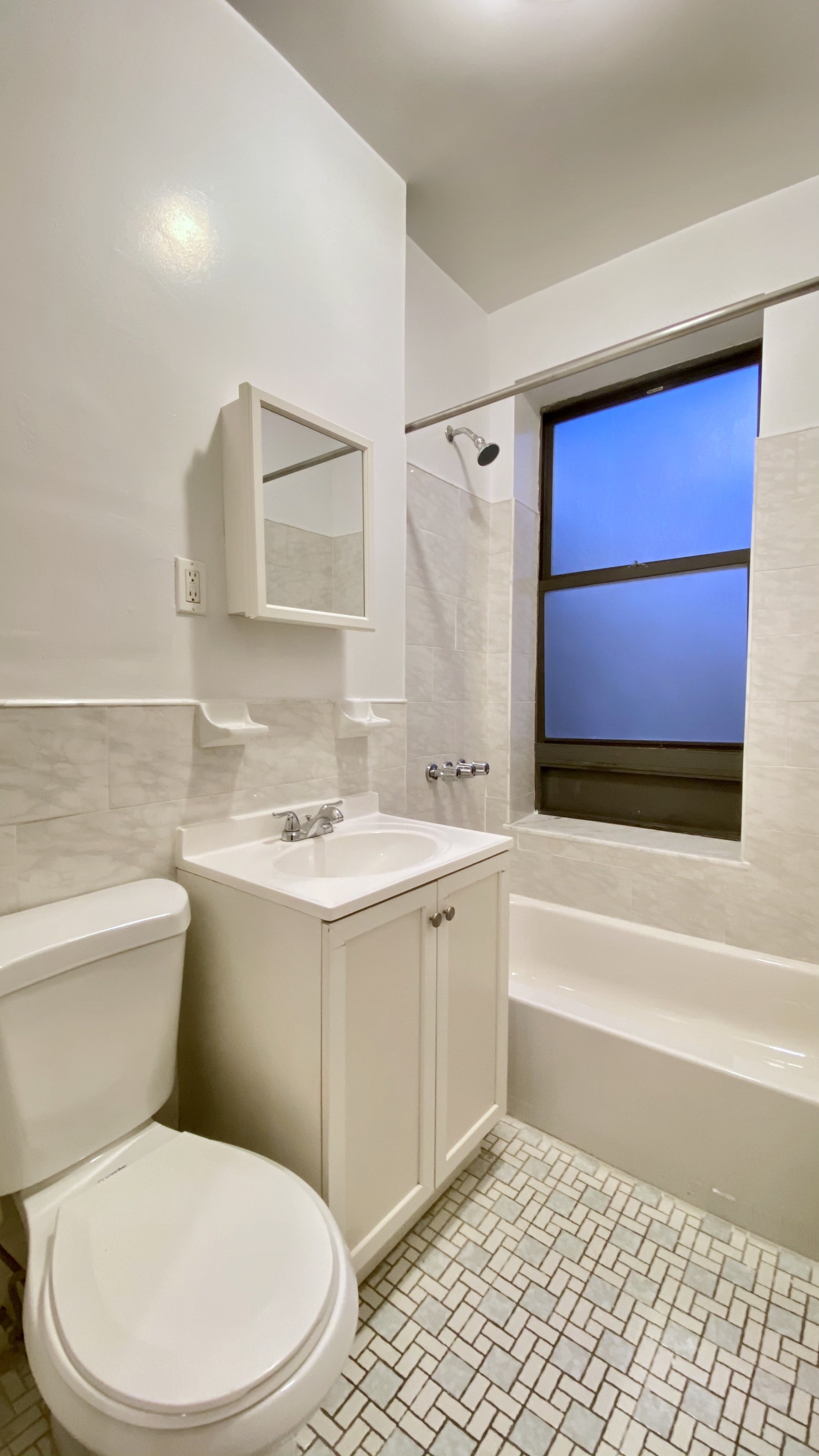 485 Central Park West, Unit 3E Manhattan, NY 10025 - Photo 7 of 10