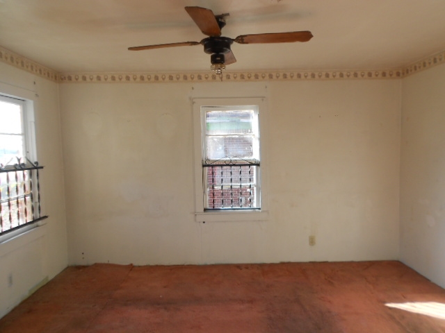 68 West Falls Road Memphis, TN 38109 - Photo 5 of 14 Gallery Image 5