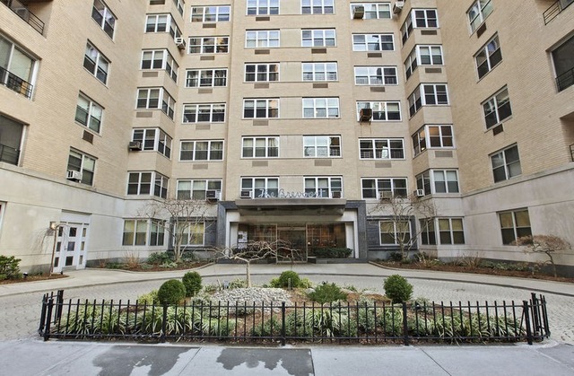 The Brevoort 11 5th Ave, Manhattan, NY 10003 - Photo 4 of 13