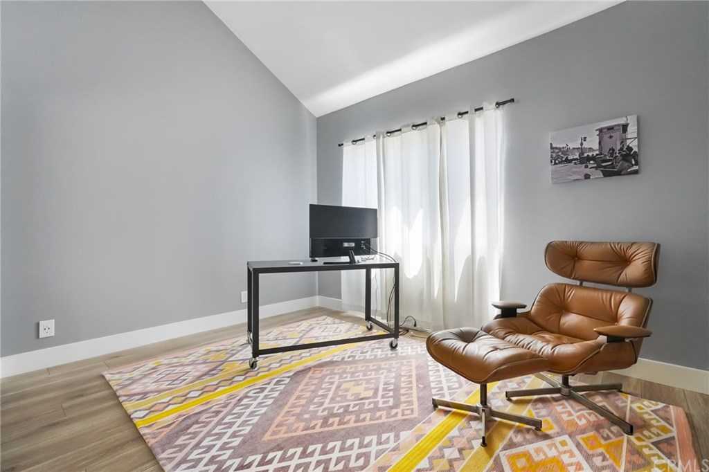 533 Walnut Avenue, Unit 9 Long Beach, CA 90802 - Photo 22 of 32