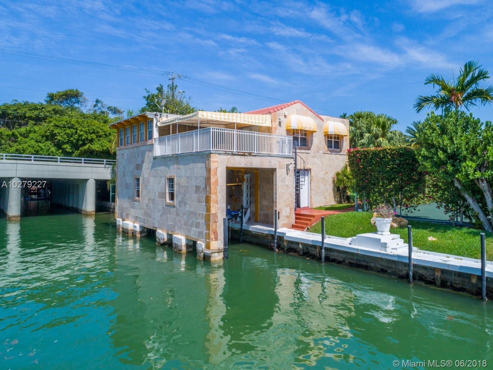 5011 Pine Tree Drive Miami Beach, FL 33140 - Photo 11 of 40