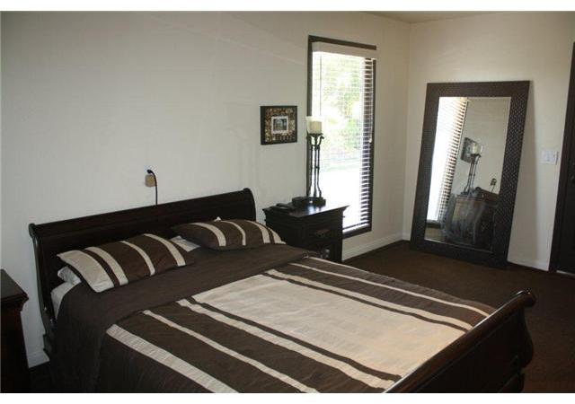3715 Copper Crest Road Encinitas, CA 92024 - Photo 12 of 23