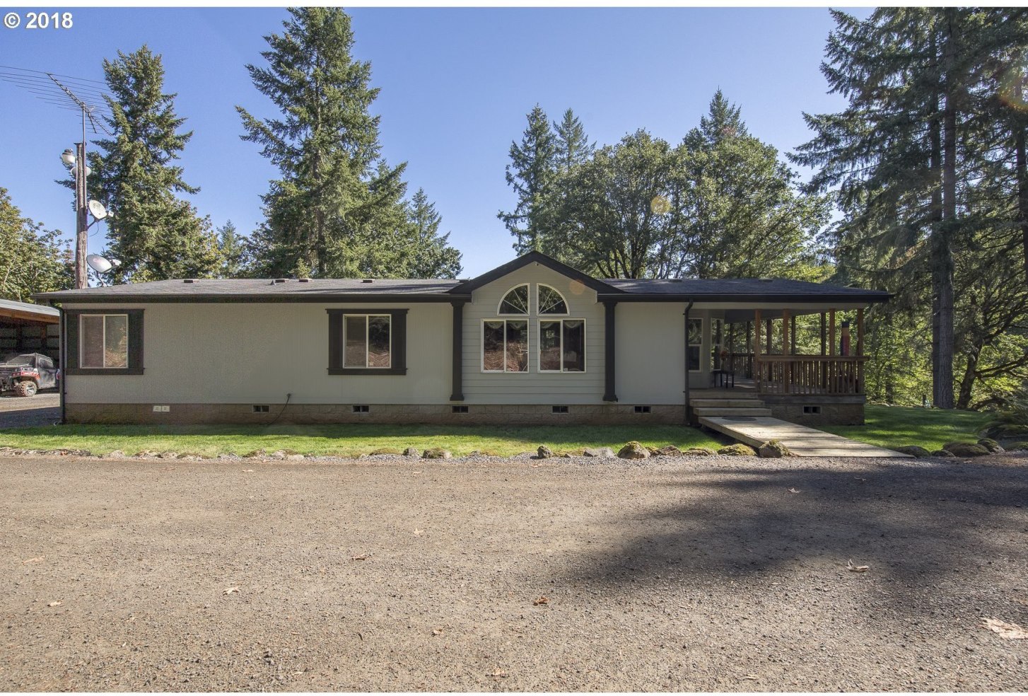 7411 Southeast Eola Hills Road Amity, OR 97101 - Photo 10 of 32 Gallery Image 10