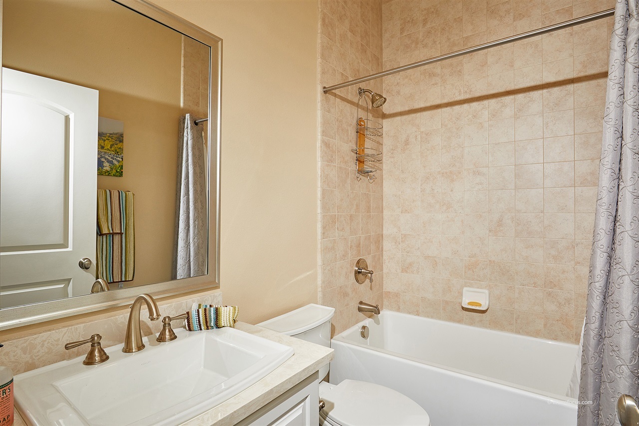 714 Blossom Road Encinitas, CA 92024 - Photo 16 of 25