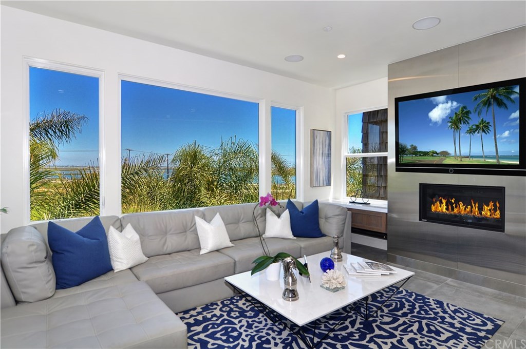 30 Pacific Avenue Surfside, CA 90743 - Photo 32 of 41