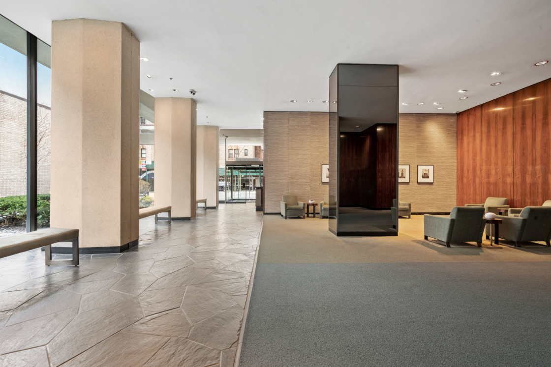 Tower East 190 E 72nd St, Manhattan, NY 10021 - Photo 3 of 4